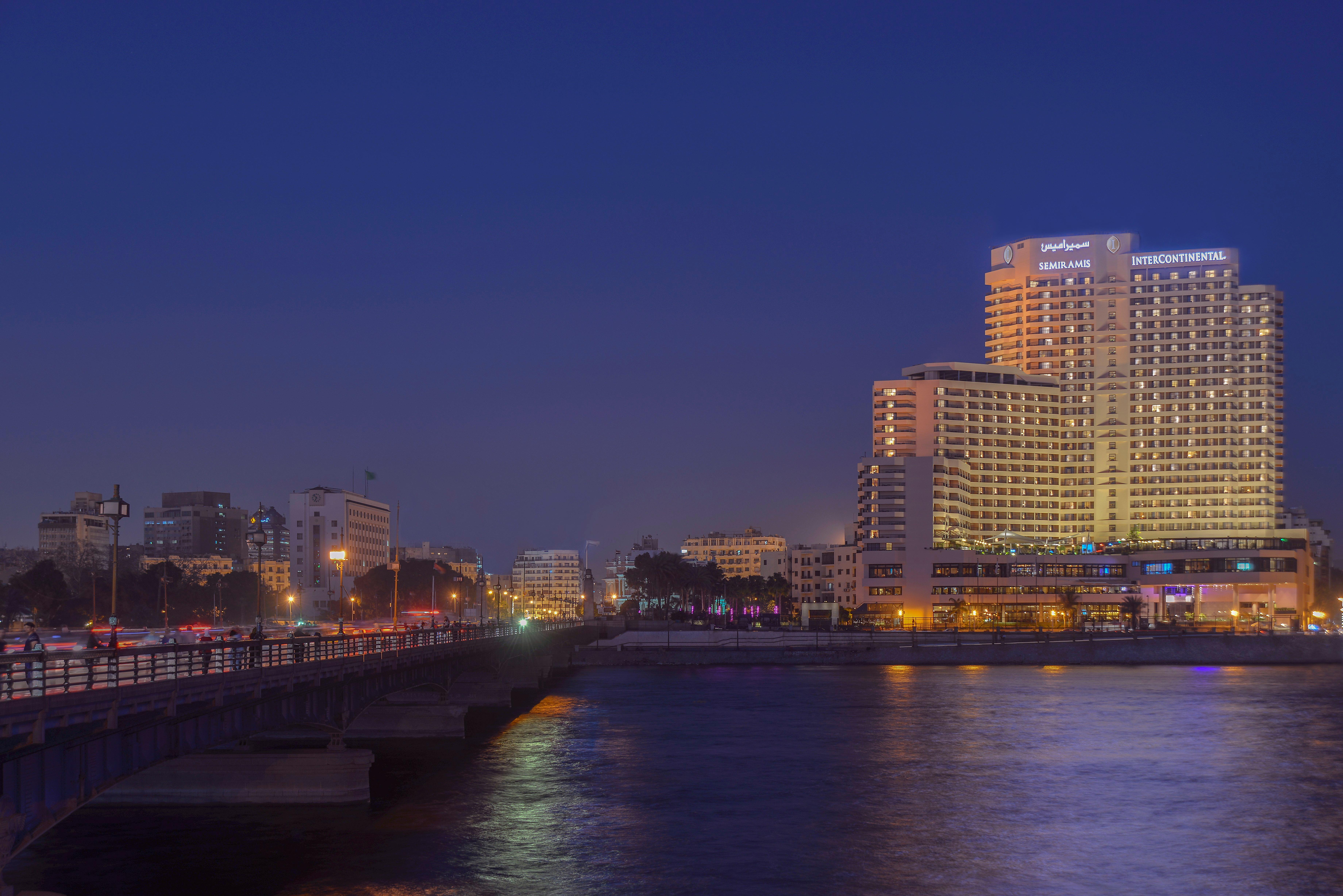 开罗塞米勒米斯洲际酒店 外观 照片 The Nile River in Cairo