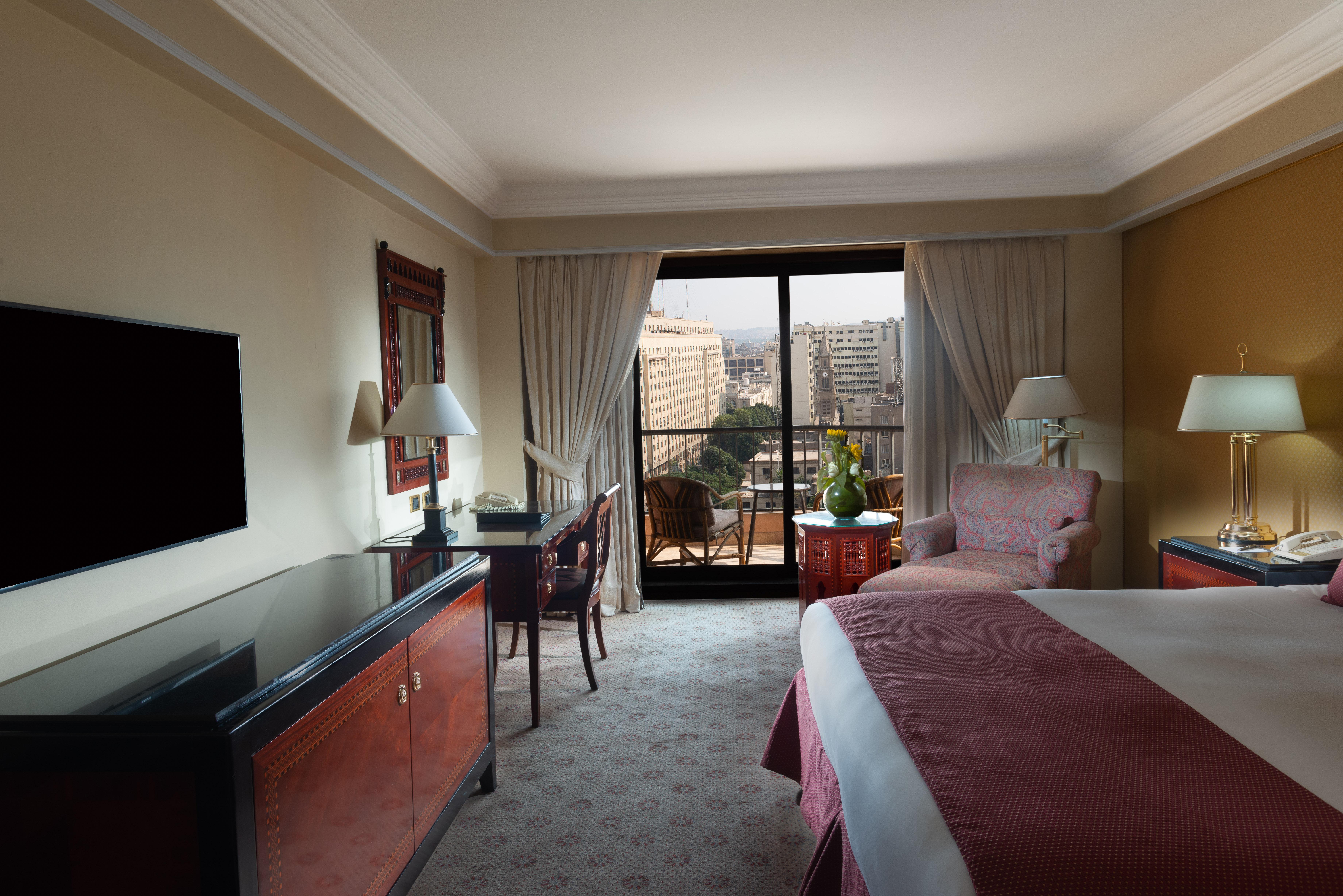 开罗塞米勒米斯洲际酒店 外观 照片 A room at the Four Seasons Hotel, Cairo