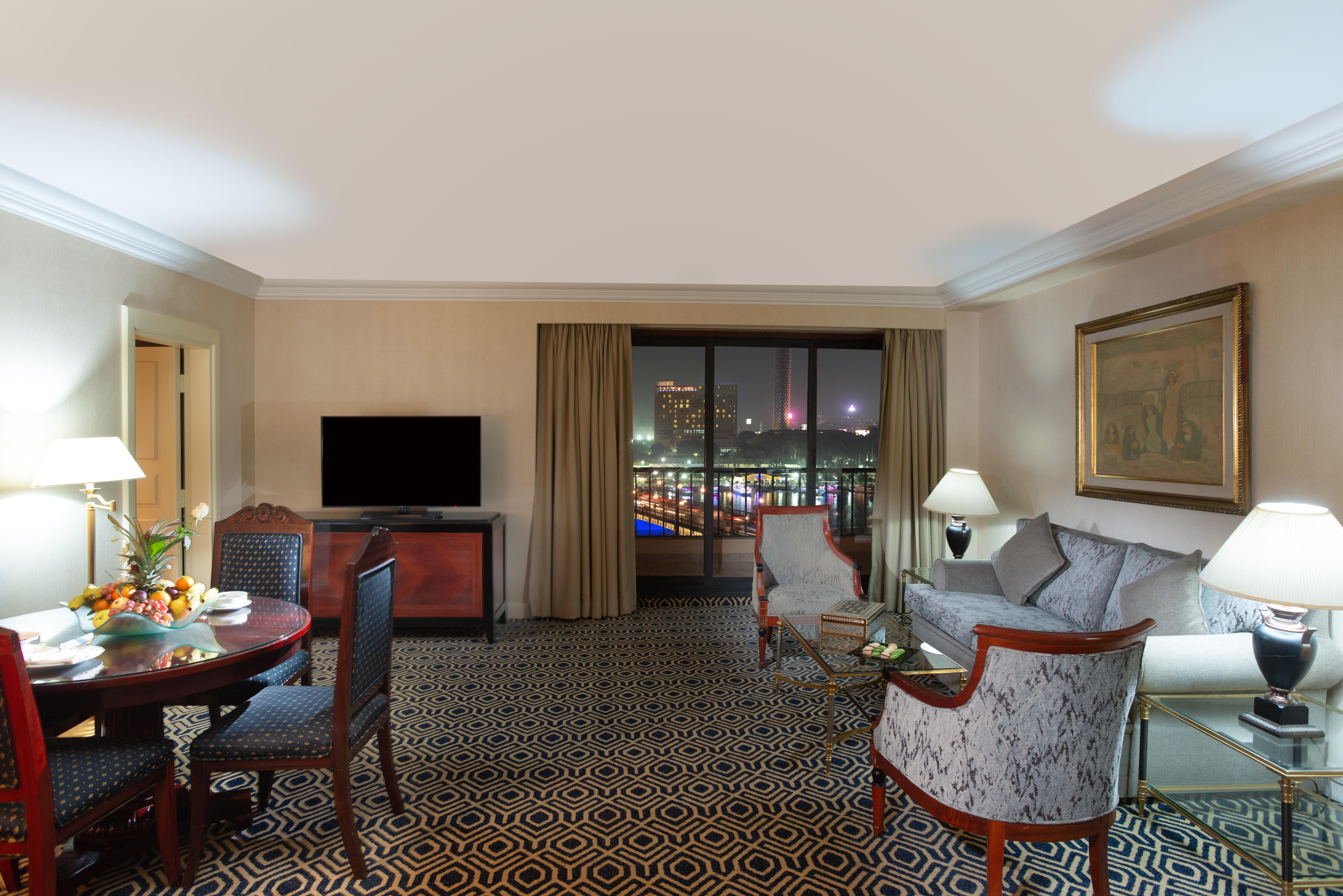 开罗塞米勒米斯洲际酒店 外观 照片 A suite at the hotel