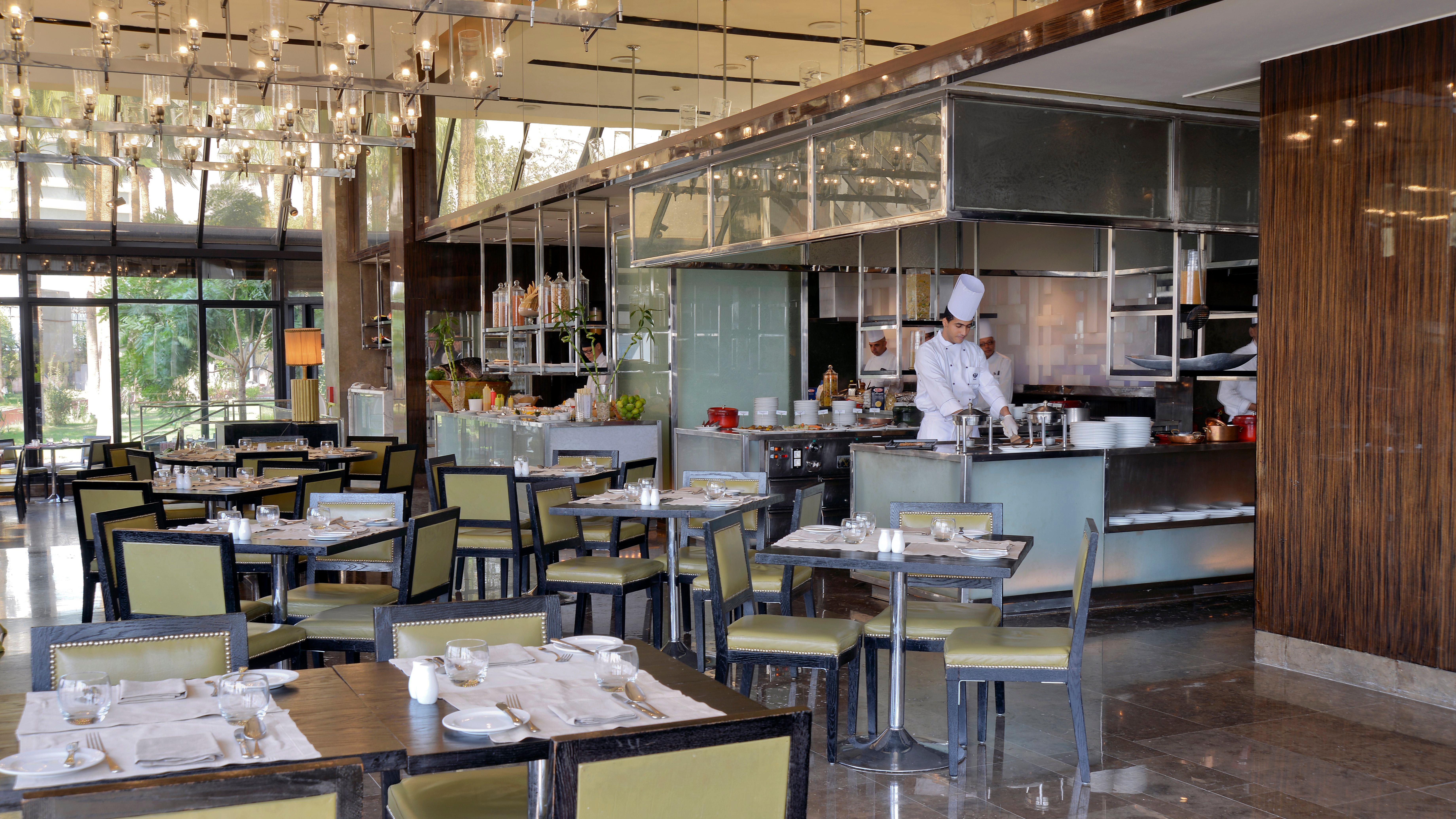开罗塞米勒米斯洲际酒店 外观 照片 The restaurant